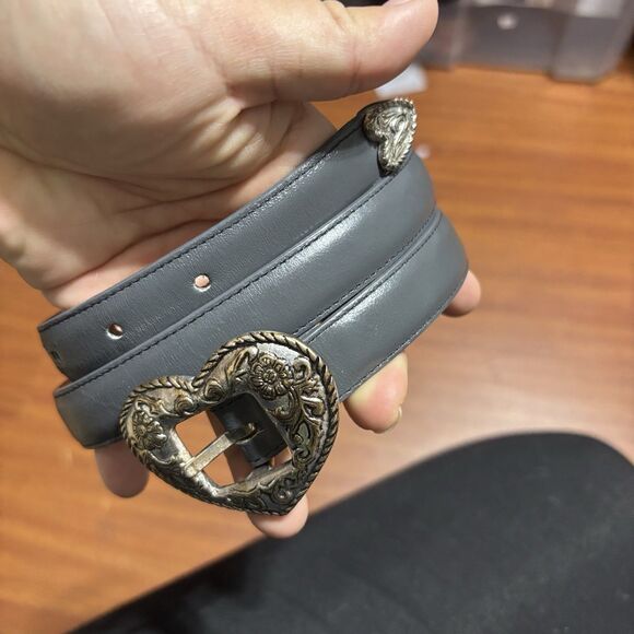 Vintage Justin Leather Western Belt Gray Heart Buckle 28 Cowhide USA 503GY - Picture 10 of 11